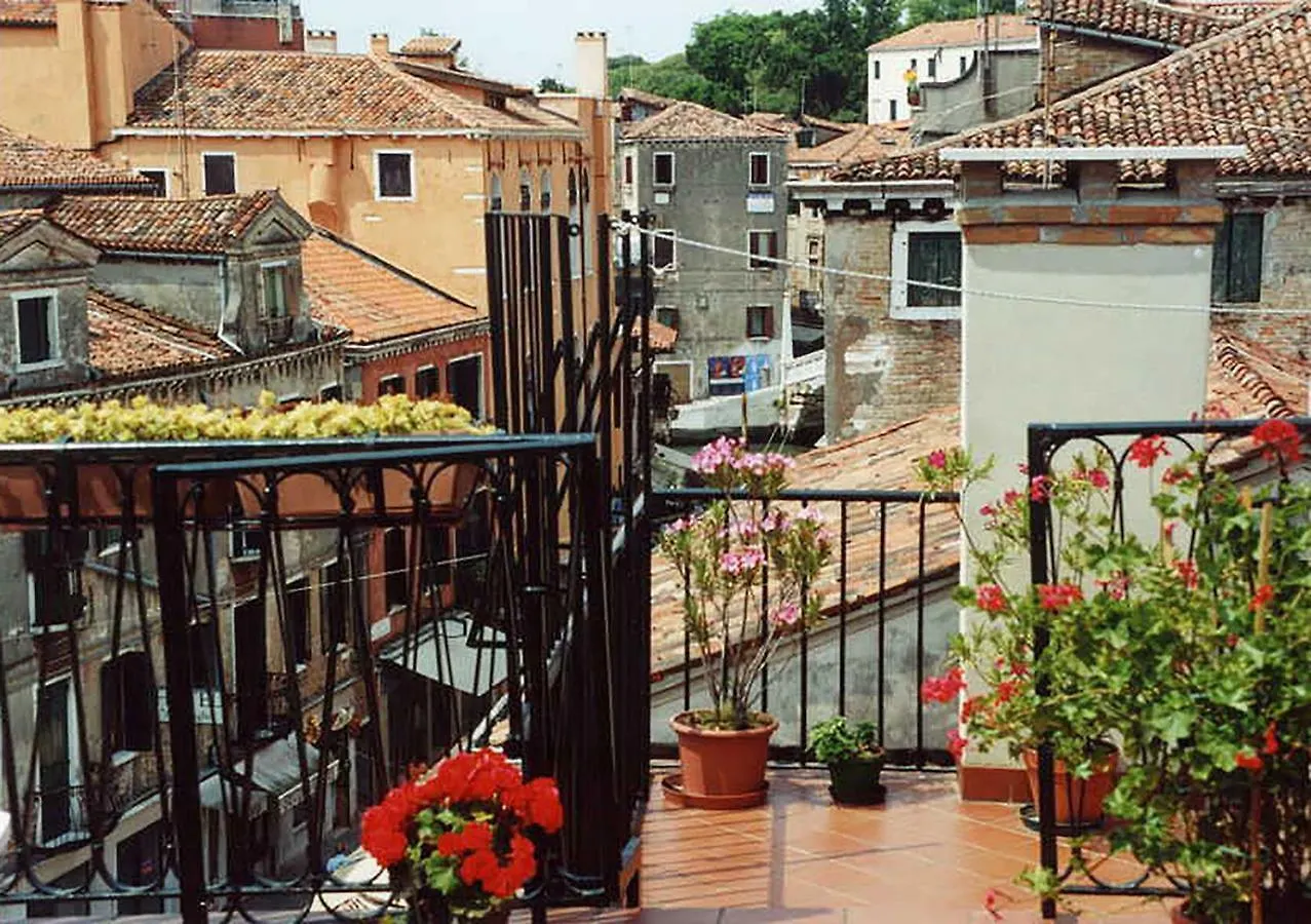 Le Mansarde Deluxe Hotel Velence Vendégház